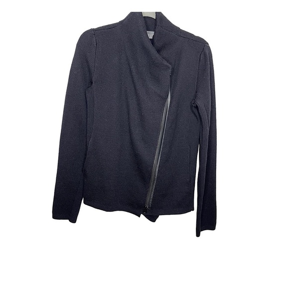 Vince wool and leather asymmetrical zip sweater, size medium.Black, NWOT